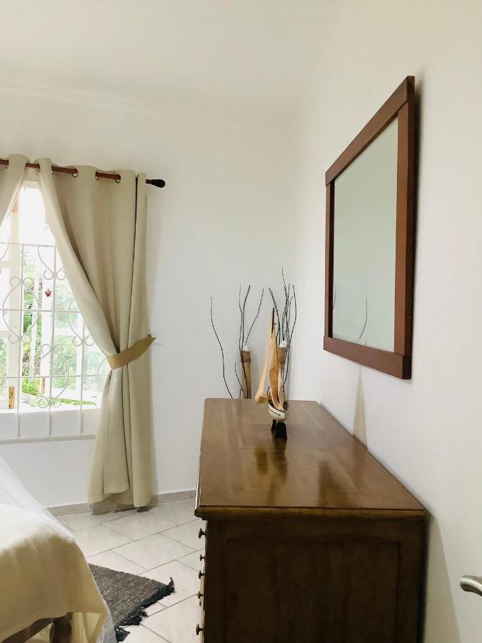 Epea Ocean View Apartment Tortoise Machabee 外观 照片